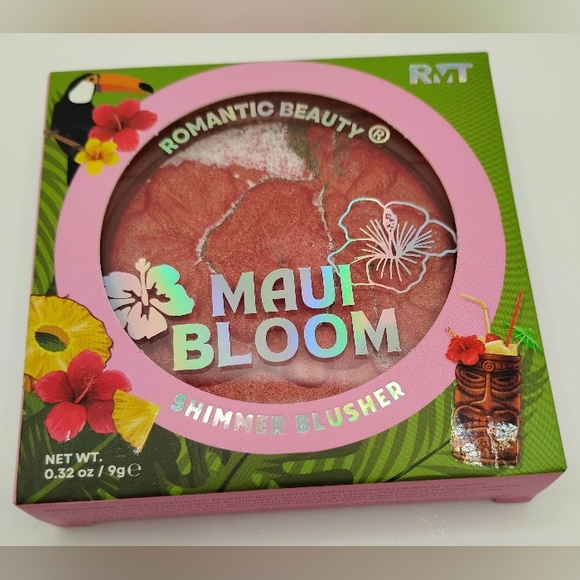 Romantic Beauty Other - Maui Bloom Shimmer Blusher In #02 Coral Hibiscus: A bright, peachy coral.